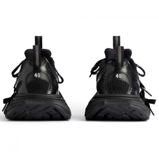  3XL Sneaker Triple Black