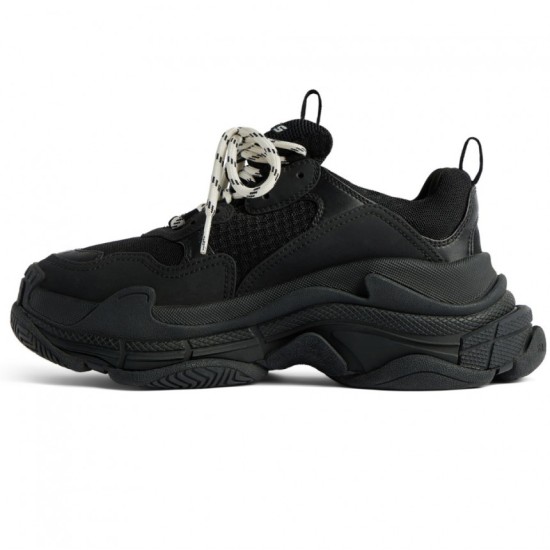  Triple S Sneaker Black