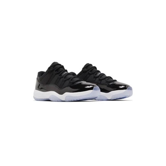 Jordan 11 Low  Space Jam