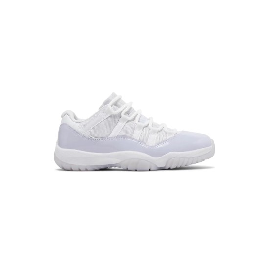 Jordan 11 Low Pure Violet