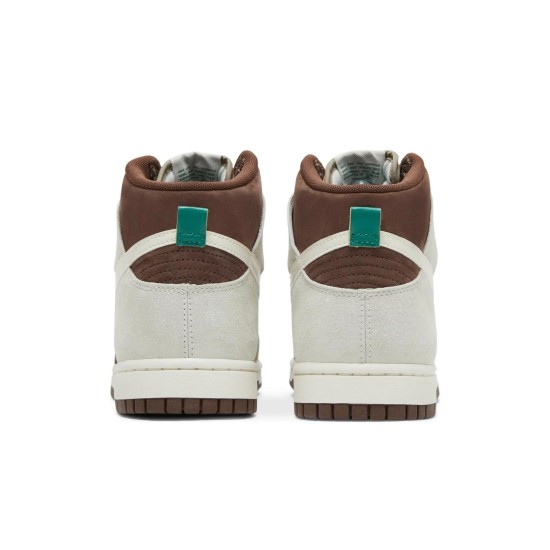 Dunk High Light Chocolate