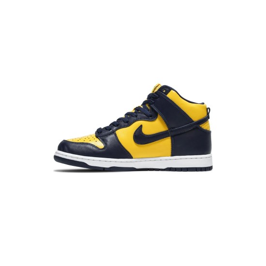 Dunk High Michigan