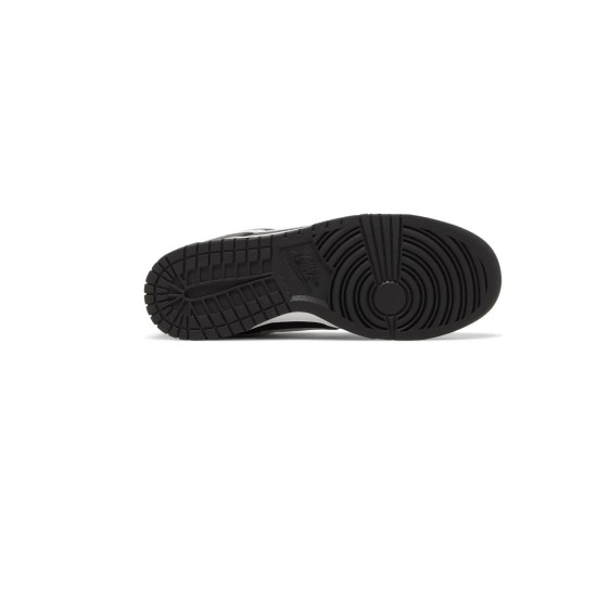 Dunk Low Black Panda
