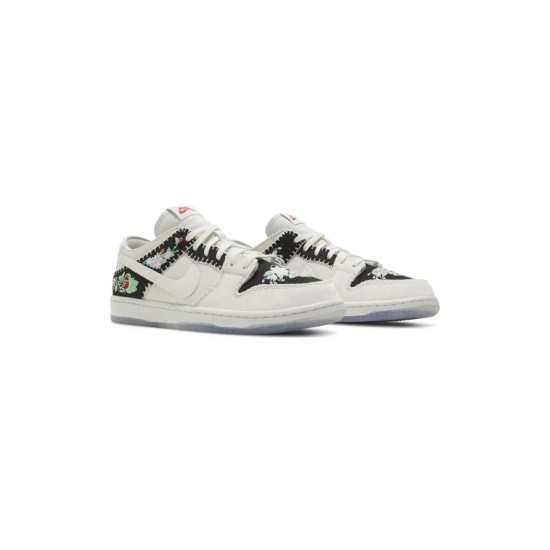 Dunk Low Decon SB Sail Black
