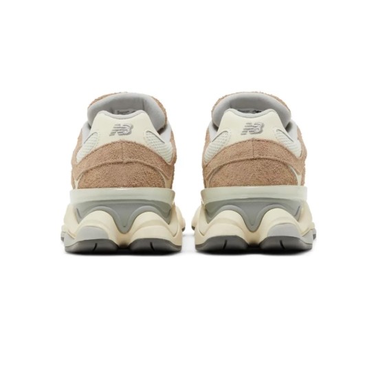 New Balance 9060 Driftwood