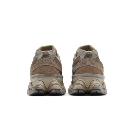 New Balance 9060 Mushroom