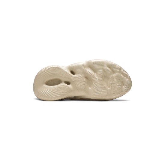 Yeezy Foam Runner Sand
